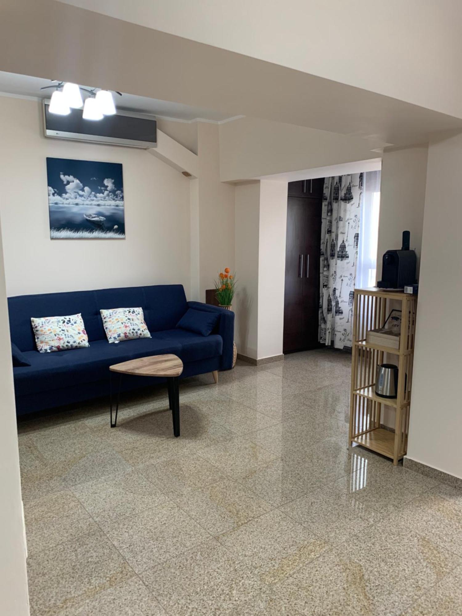 Апартаменты Minerva Ultracentral Крайова Экстерьер фото
